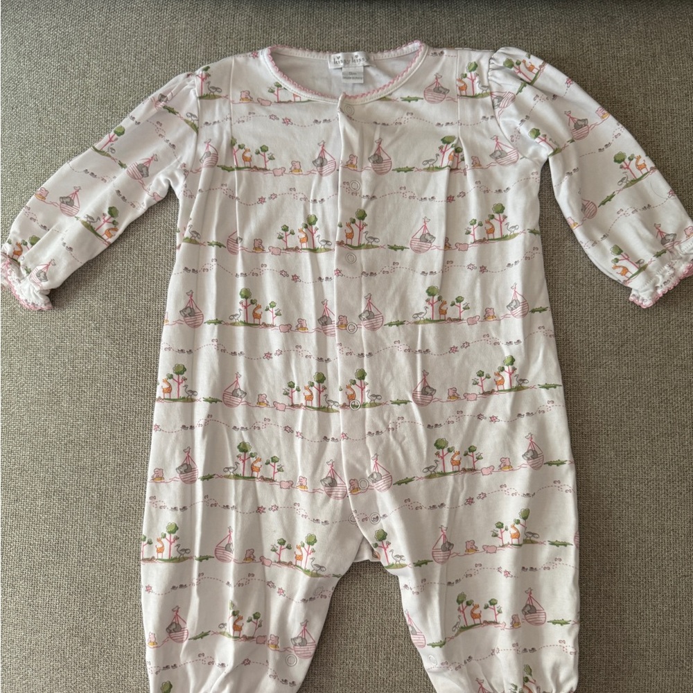 Kissy Kissy converter gown
